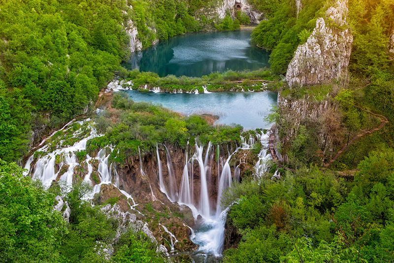 Plitvice Lakes Day Tour From Split and Trogir